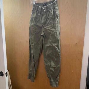 Abercrombie & Fitch Olive green jogger pants - size XS